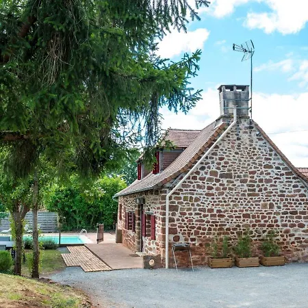Beautiful With Pool In Teillots